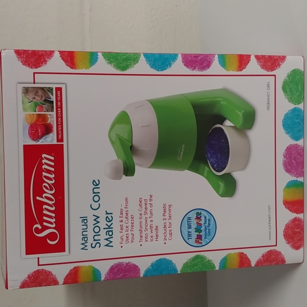 Sunbeam manual snow cone maker